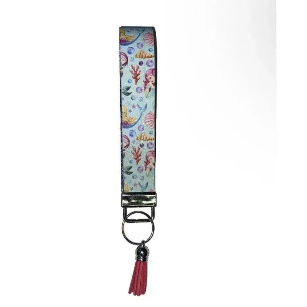 ☀️3/$9☀️ Mermaid and Seashell Printed Keychain Wristlet